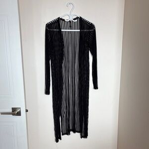 Elegant Black Striped Women's Beach Cover Up